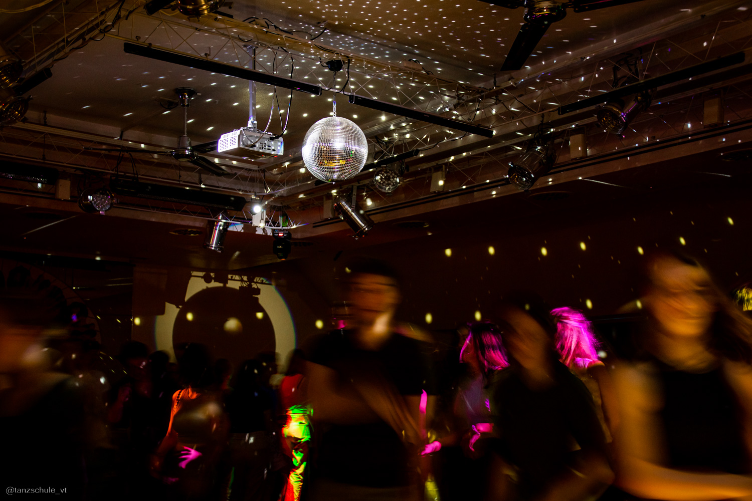 20230114 Tanzparty 8121